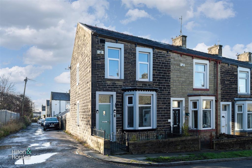 Property photo 1 of 11 Terry Street