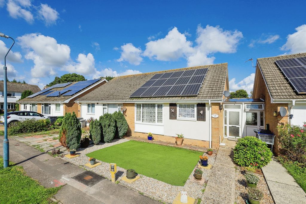 Property photo 1 of 16