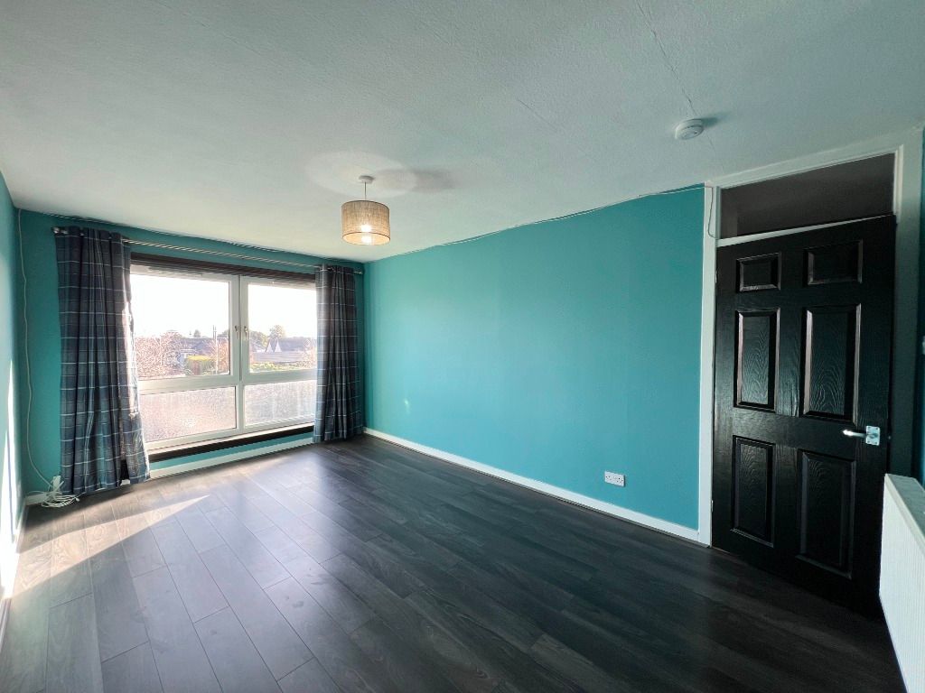 Property photo 3 of 6 Photo 3