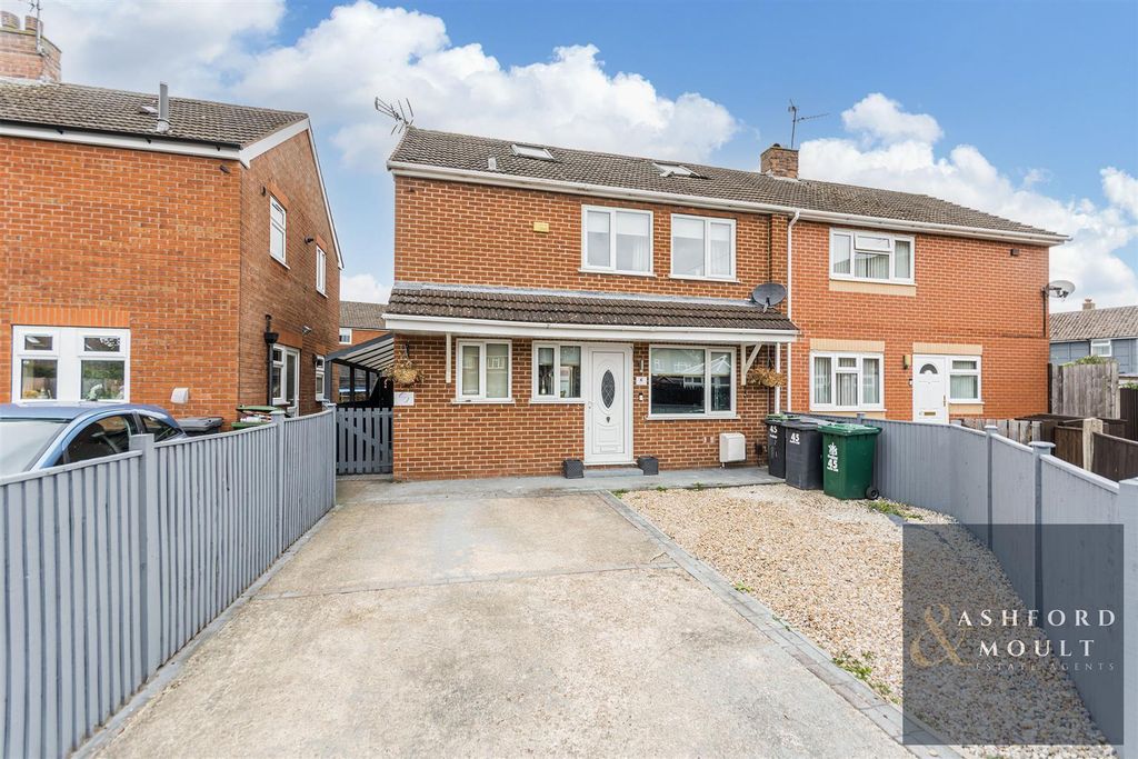 Property photo 1 of 28 Ashford-30 Copy.Jpg