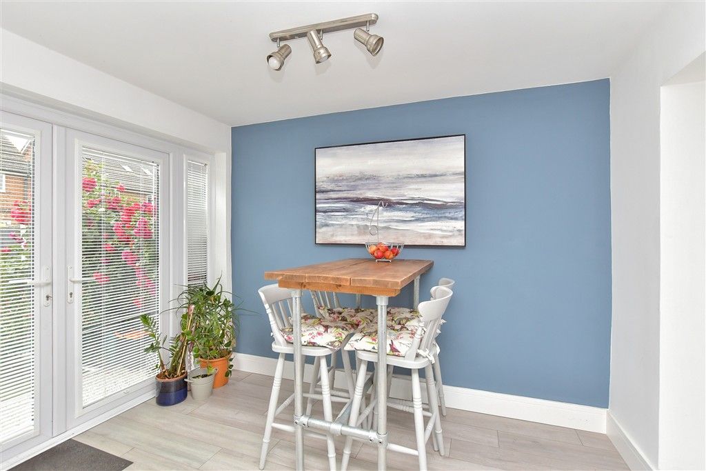 Property photo 3 of 13 Breakfast Area