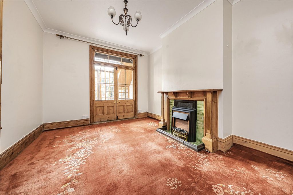 Property photo 2 of 17 Picture No. 2