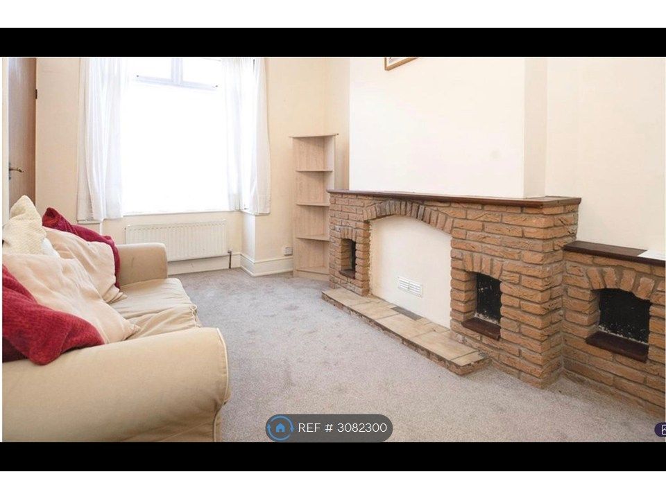 Property photo 2 of 4