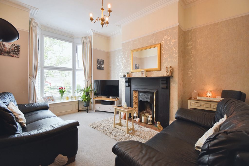 Property photo 2 of 18 Victoria Rd (6)