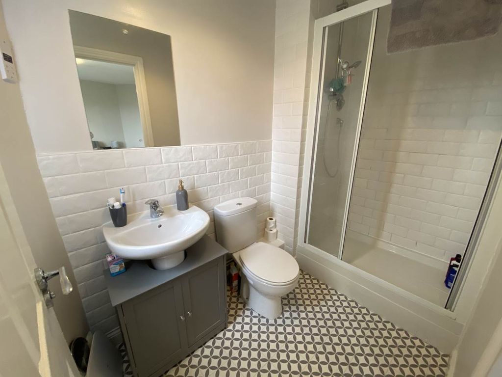 Additional image 7 of 2 bed flat to rentEllworthy Court, Frome, Somerset BA11