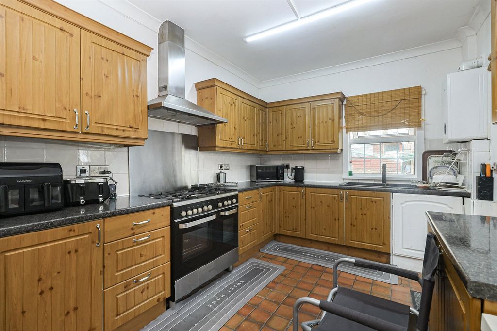 Property photo 3 of 19 Picture No. 43