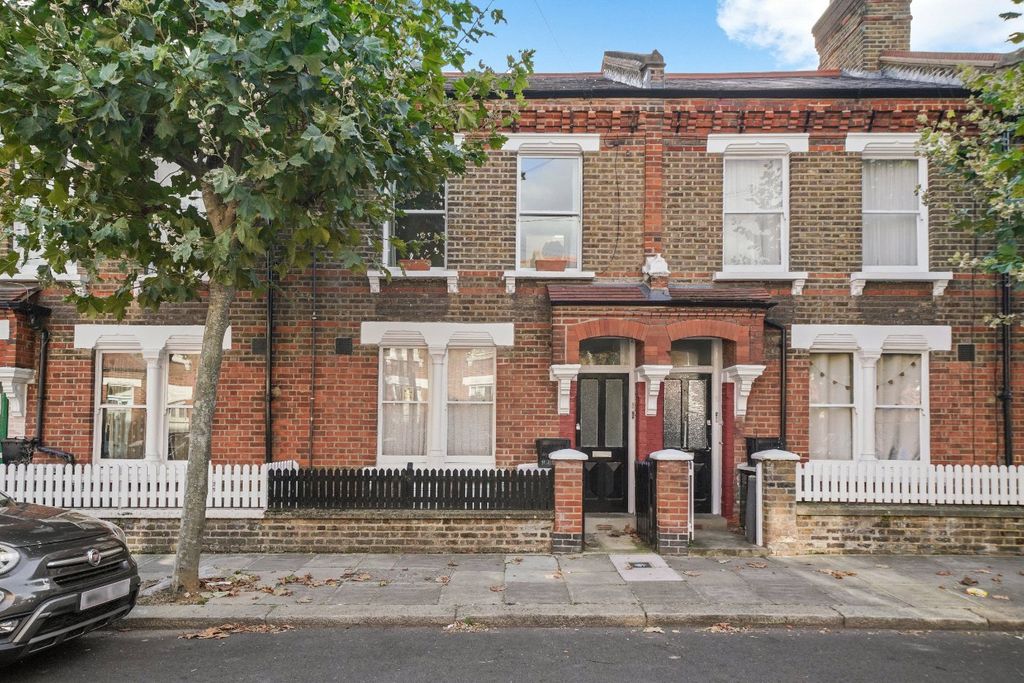 Property photo 3 of 15 Picture No. 04