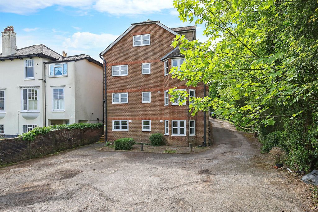 Property photo 1 of 12 Picture No. 10
