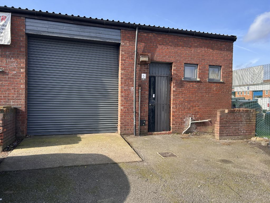 Property photo 1 of 1