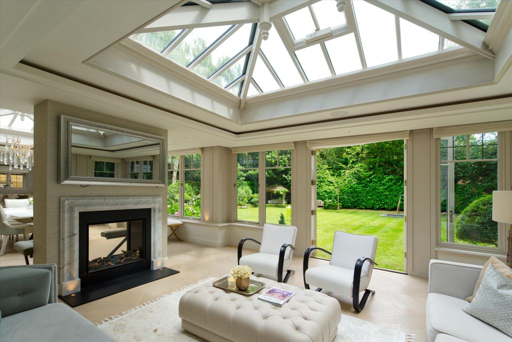 Property photo 3 of 24 Image