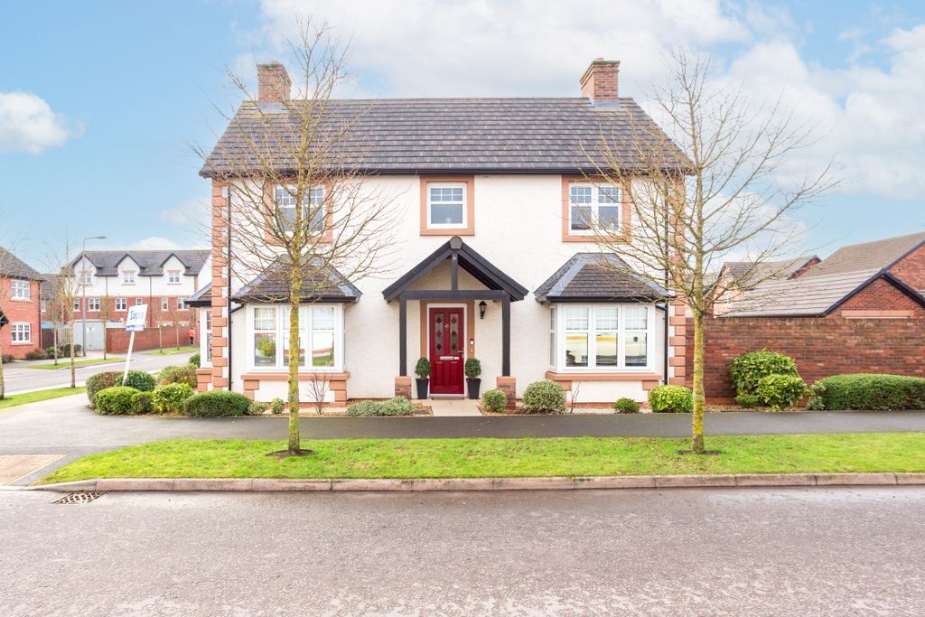 Property photo 1 of 40 Front External