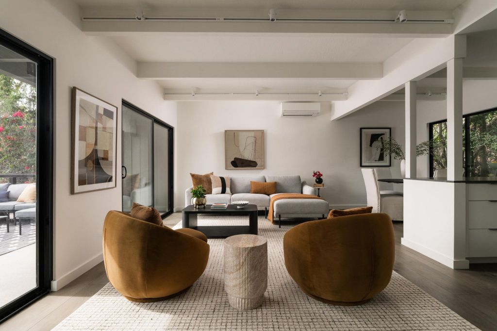 Property photo 3 of 10 <Alttext/>