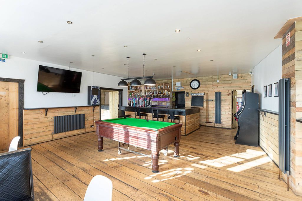 Property photo 2 of 16