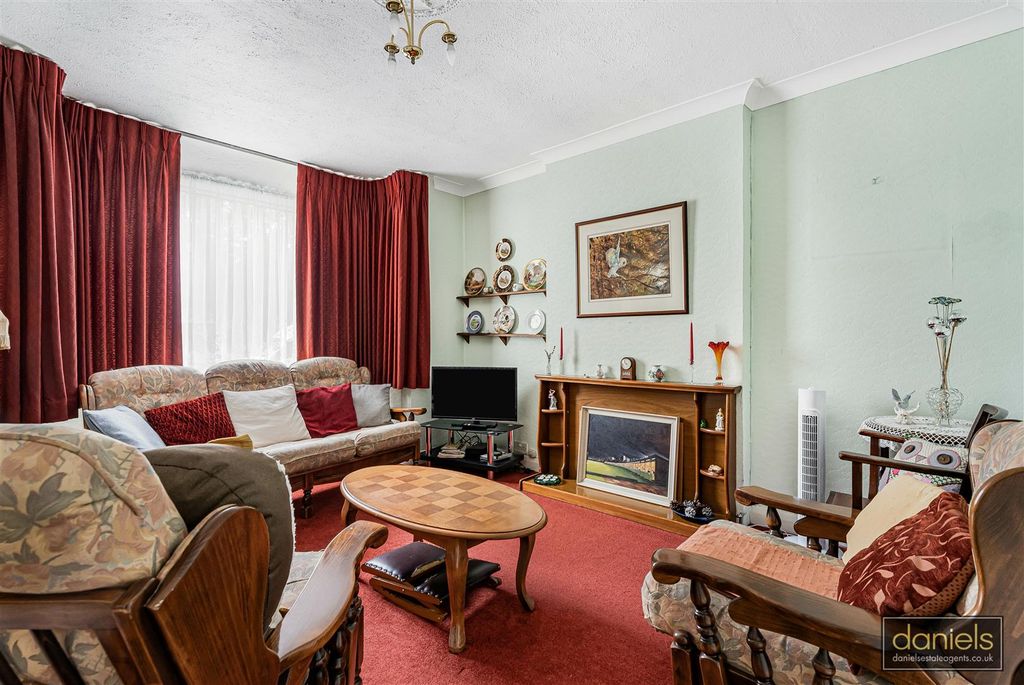 Property photo 2 of 14 18_68619_Watermarked.Jpg