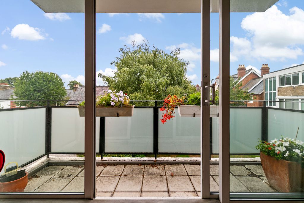 Property photo 3 of 14