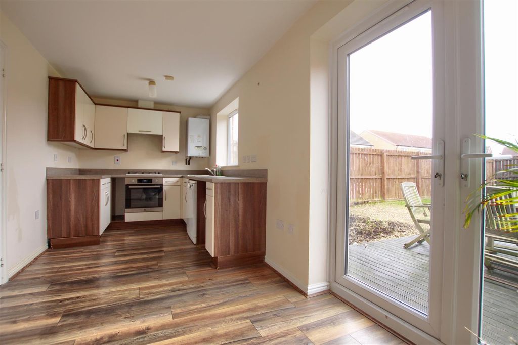 Property photo 2 of 9 Gf4.Jpg