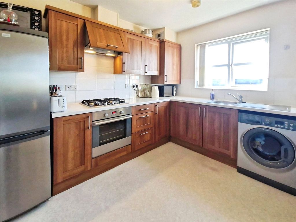 Property photo 3 of 9 Picture No. 02