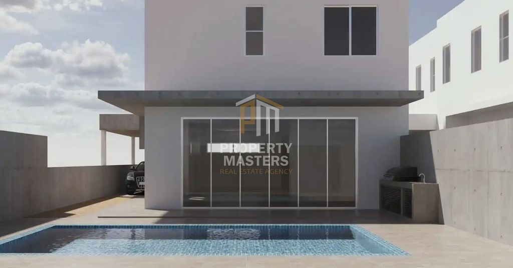 Property photo 3 of 3