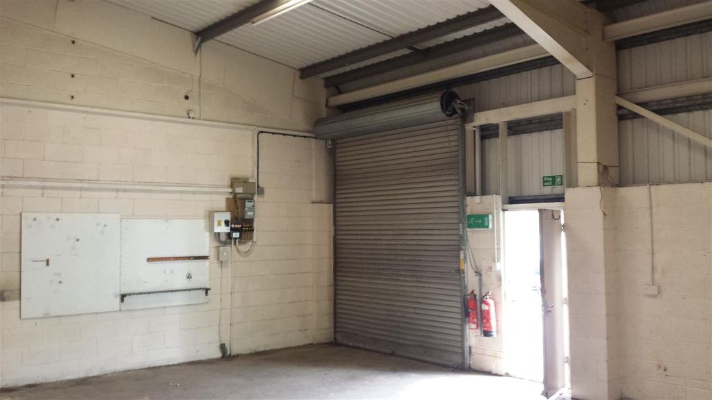 Property photo 2 of 6