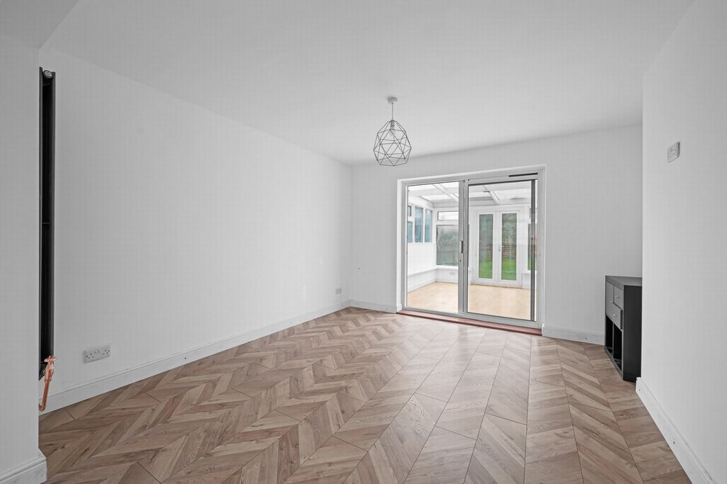 Property photo 3 of 16 Reception Room