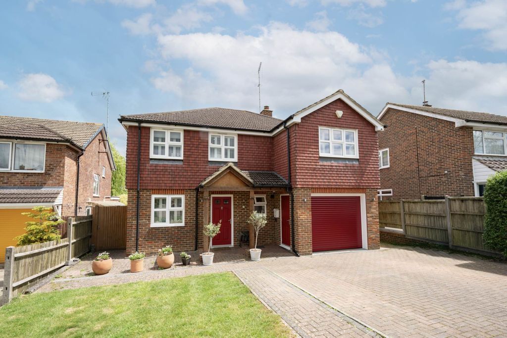 Property photo 1 of 23