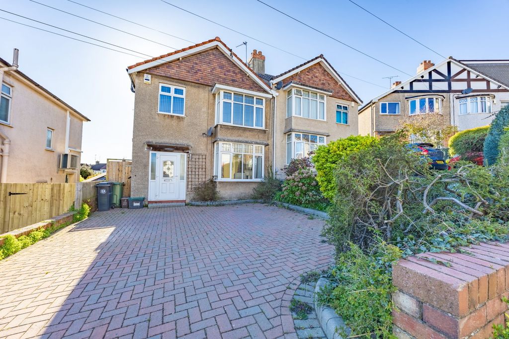 Property photo 1 of 37