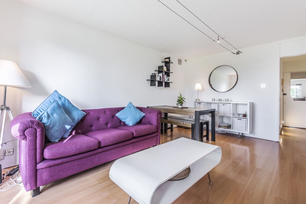 Property photo 2 of 7 485957  (3)
