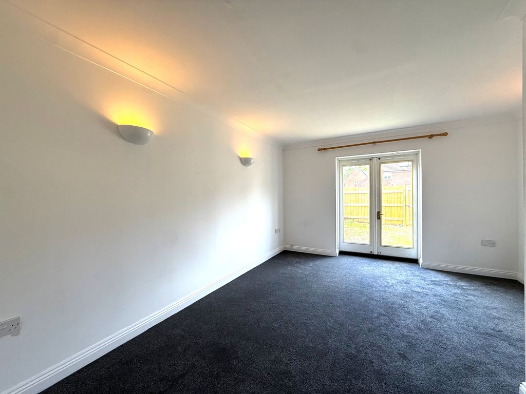 Property photo 3 of 16 14