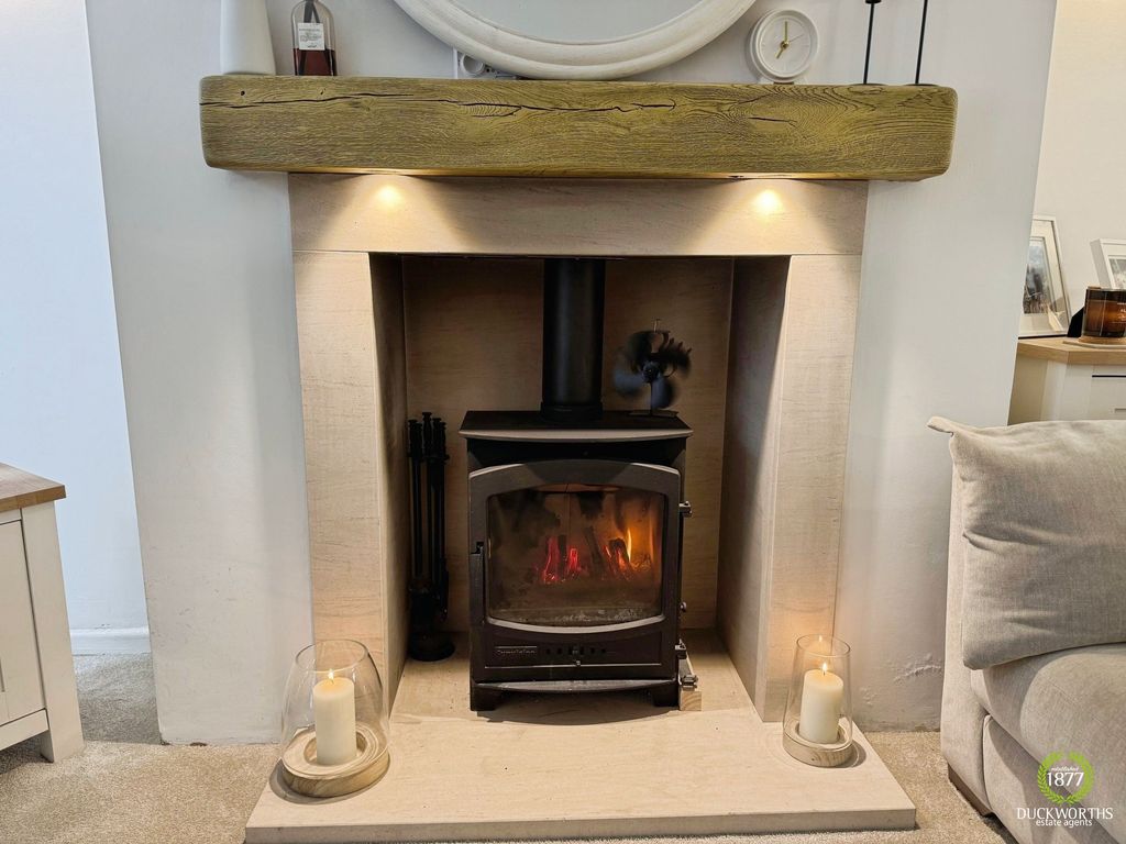 Property photo 2 of 19