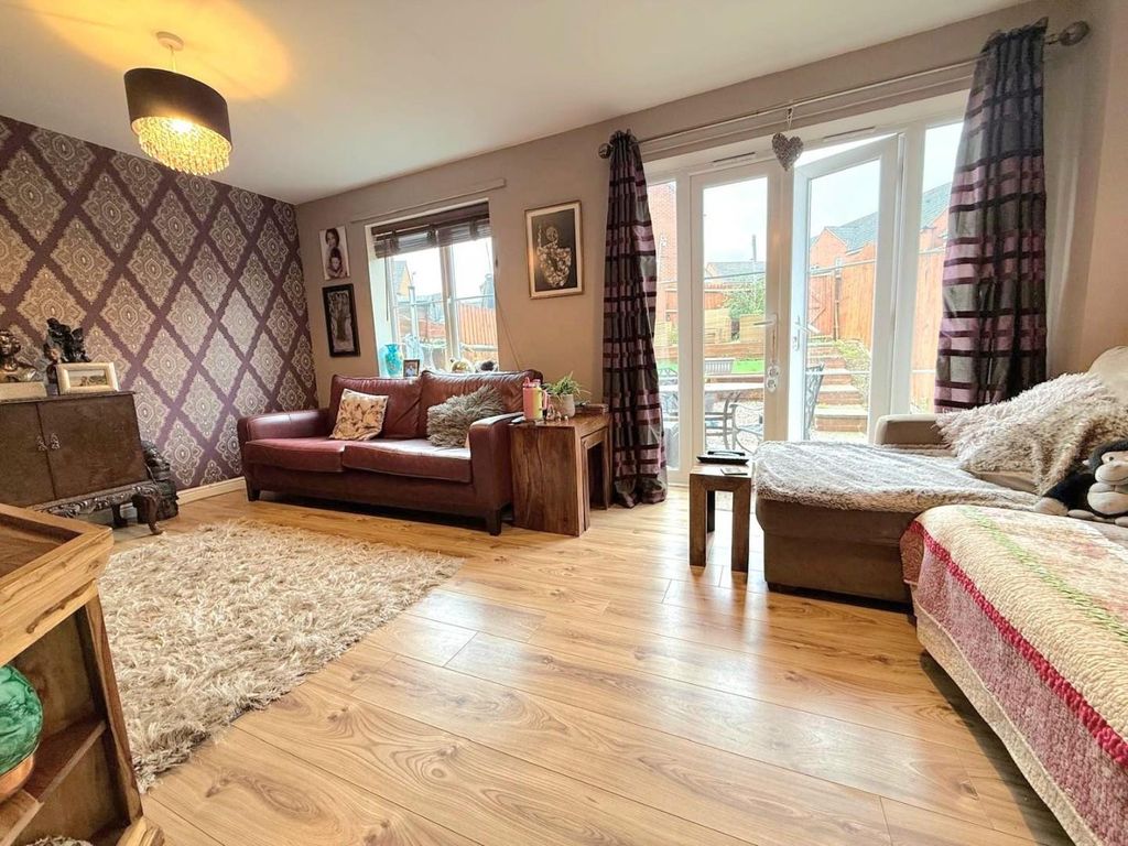 Property photo 2 of 10 2.Jpg