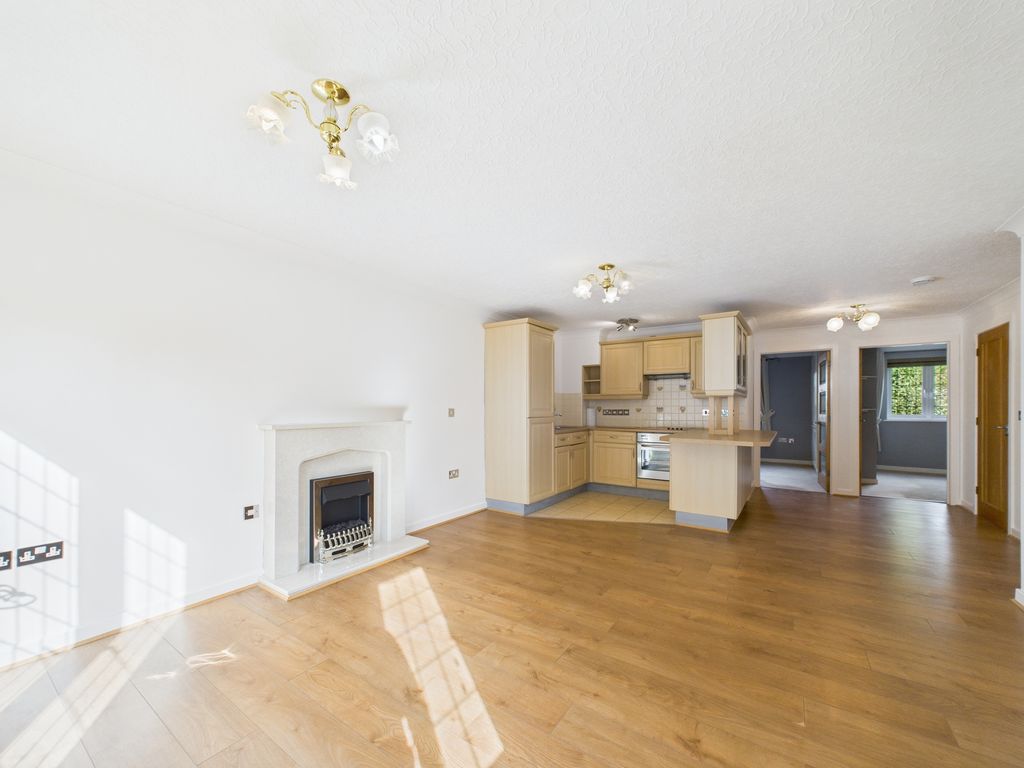 Property photo 2 of 13