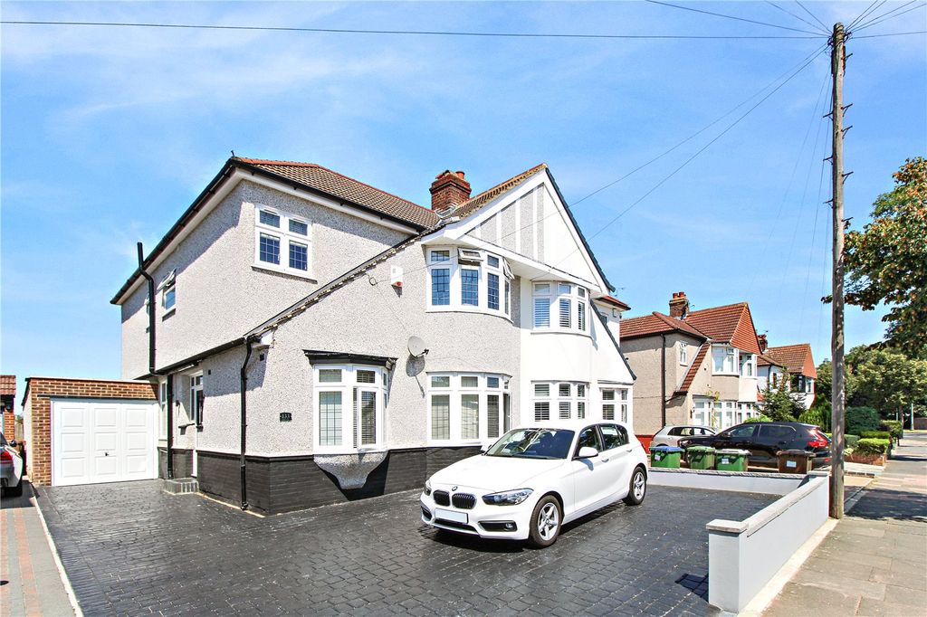 Property photo 1 of 18 Picture No. 09