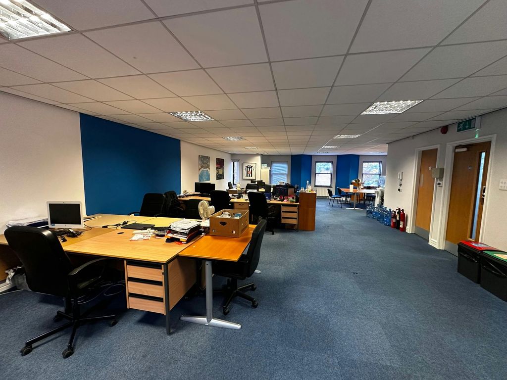 Property photo 3 of 12 P12.Jpeg