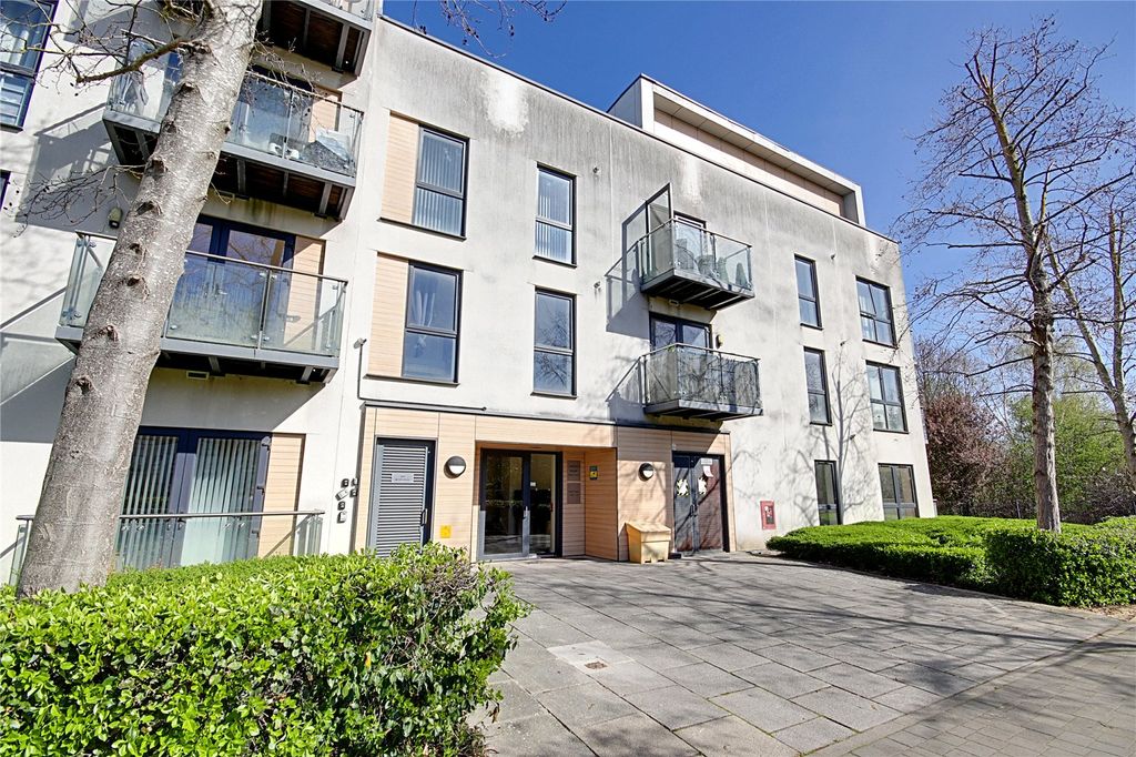 Property photo 1 of 10 Picture No. 12