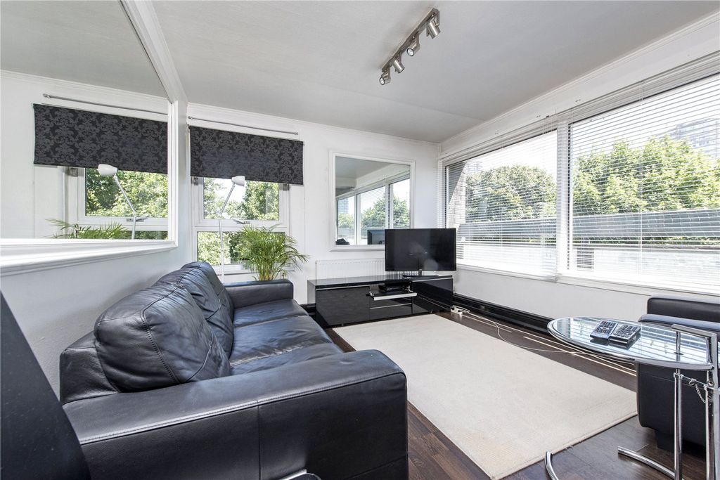 Property photo 1 of 12 Picture No. 10