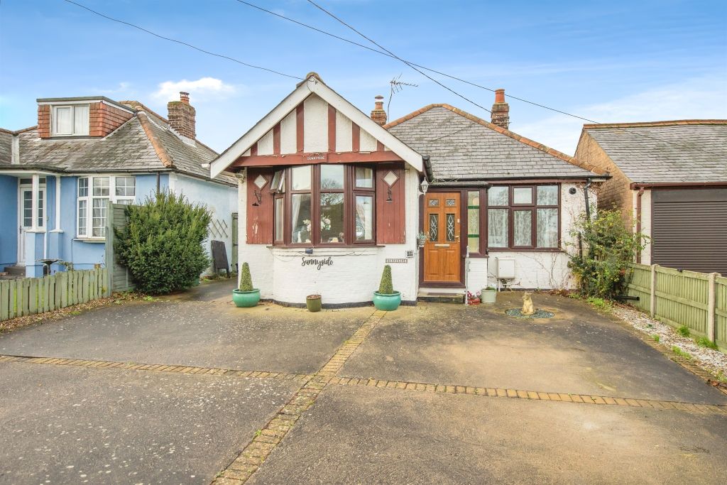 Property photo 2 of 20