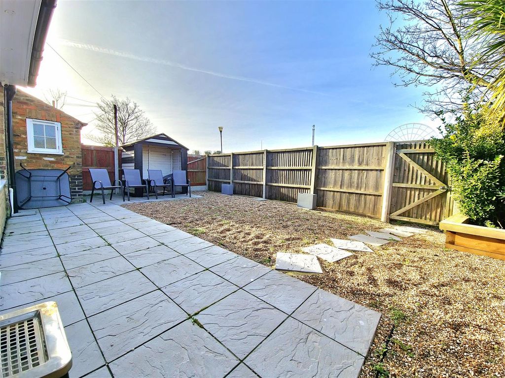 Property photo 2 of 25 1000024007.Jpg