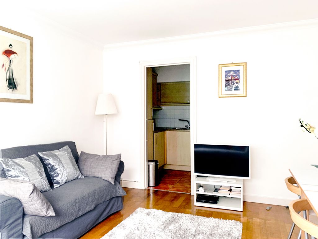 Property photo 3 of 21