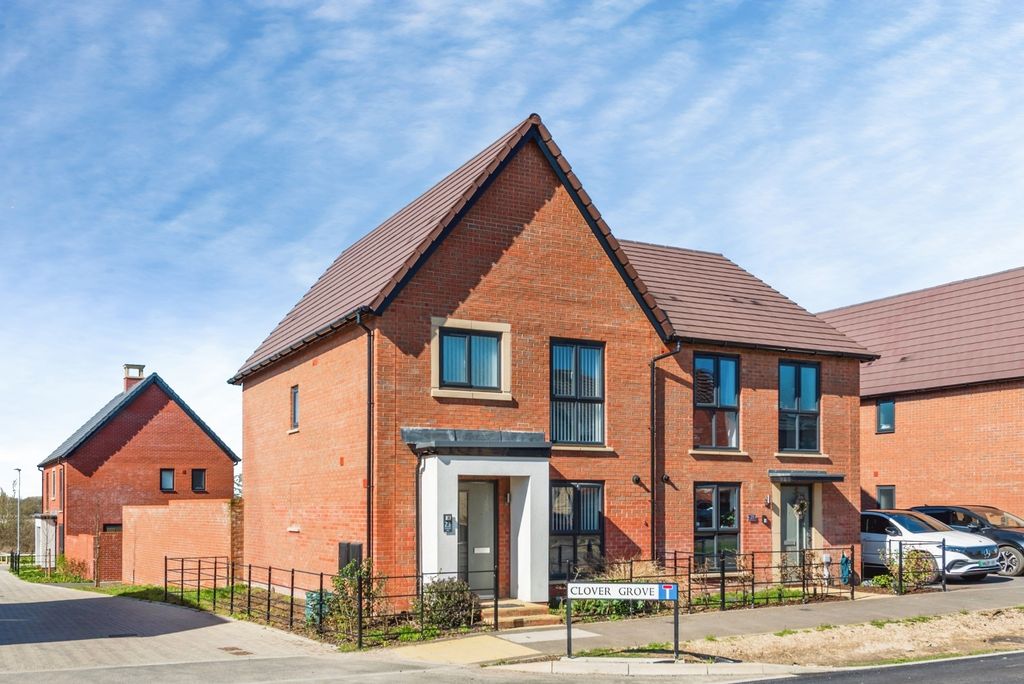 Property photo 1 of 18 Pbox-Img.Jpg