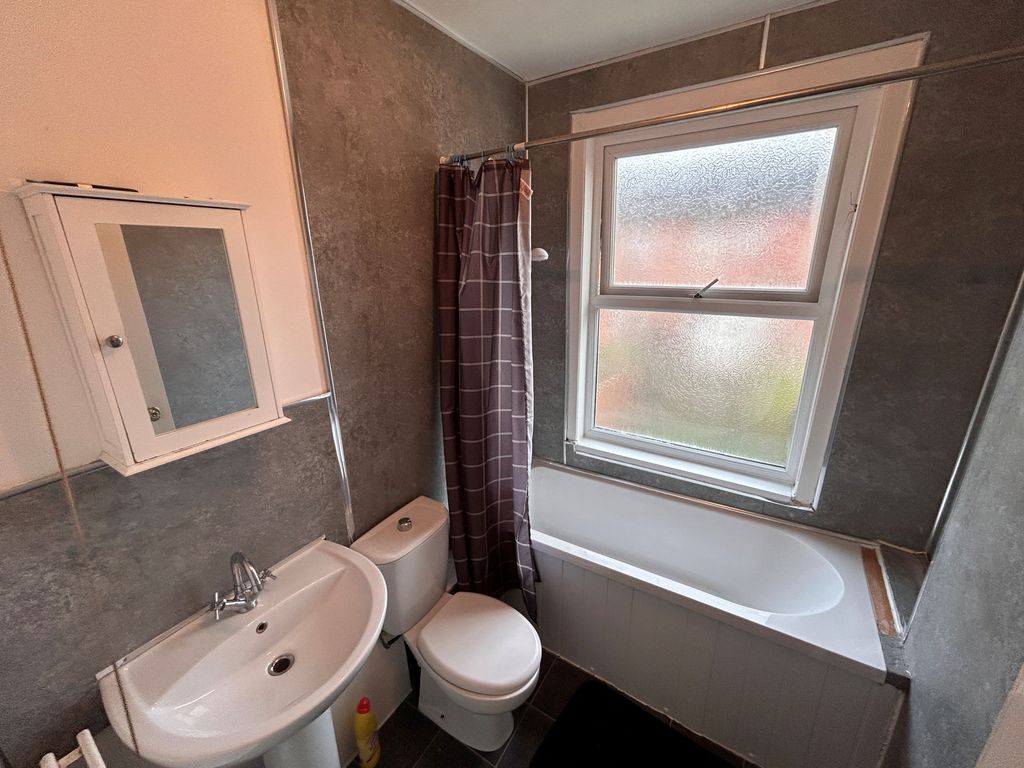 Property photo 1 of 9 Image