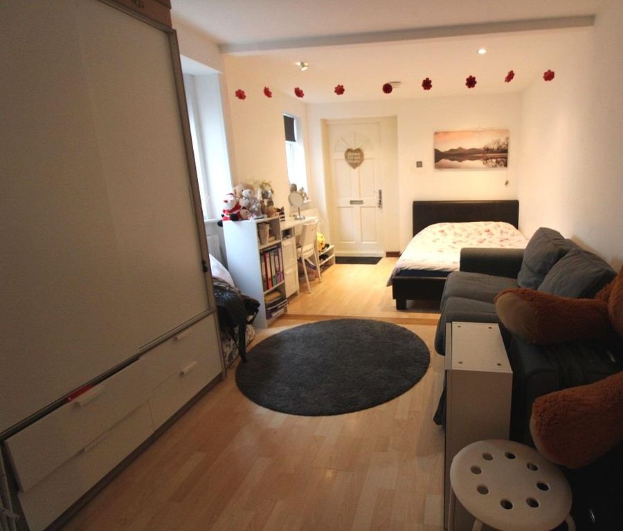 Property photo 2 of 4 Rec Bed.Jpg
