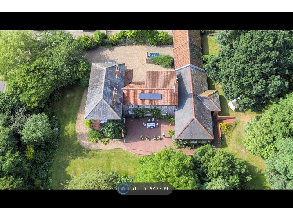 Property photo 3 of 24