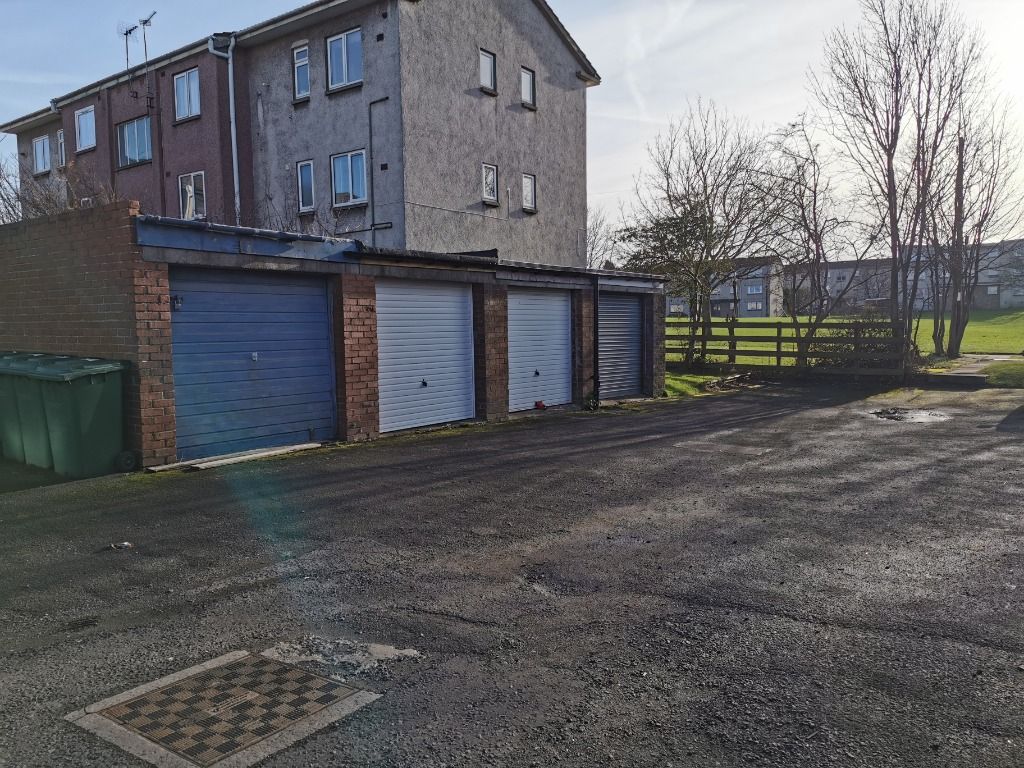 Property photo 3 of 7 Photo 3