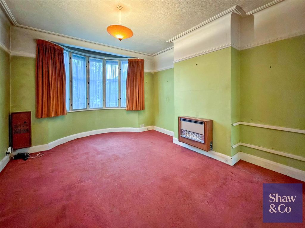 Property photo 2 of 15 Living Room.Jpeg