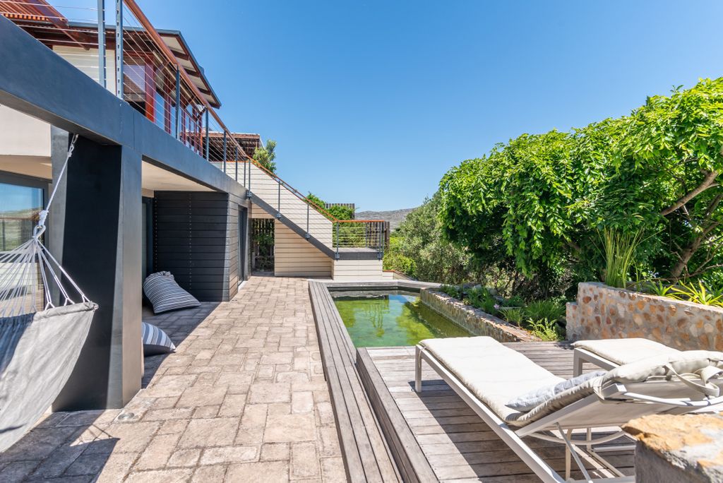 Property photo 2 of 52 Fh1680839