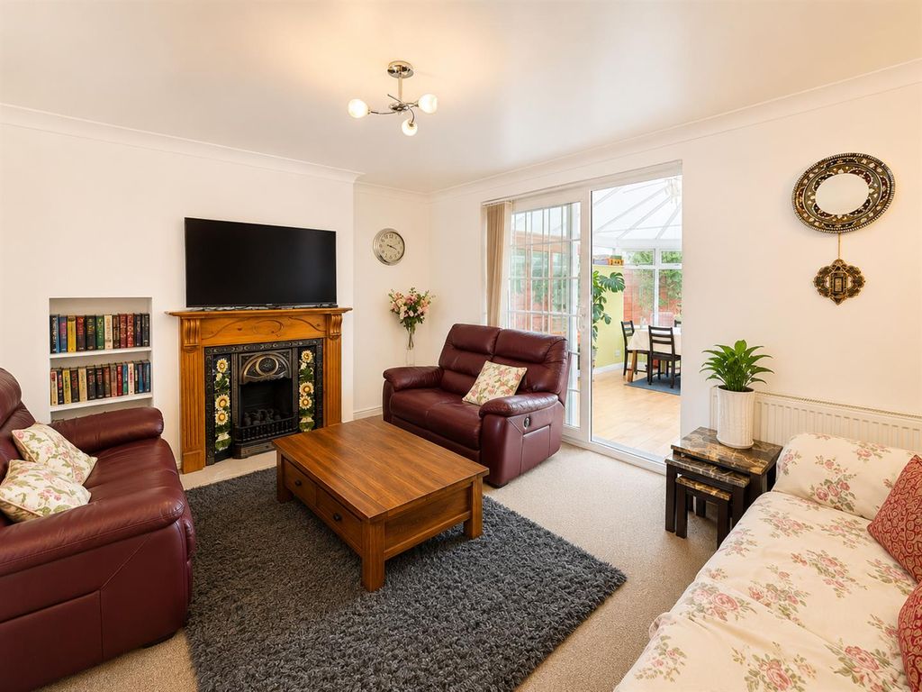 Property photo 2 of 15 6.Png