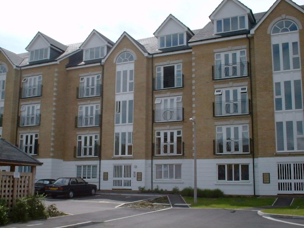 Property photo 1 of 8