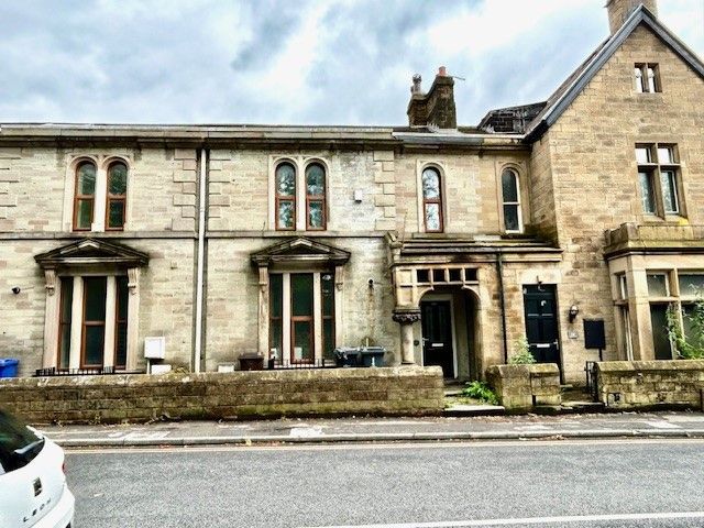 Property photo 1 of 3 Front