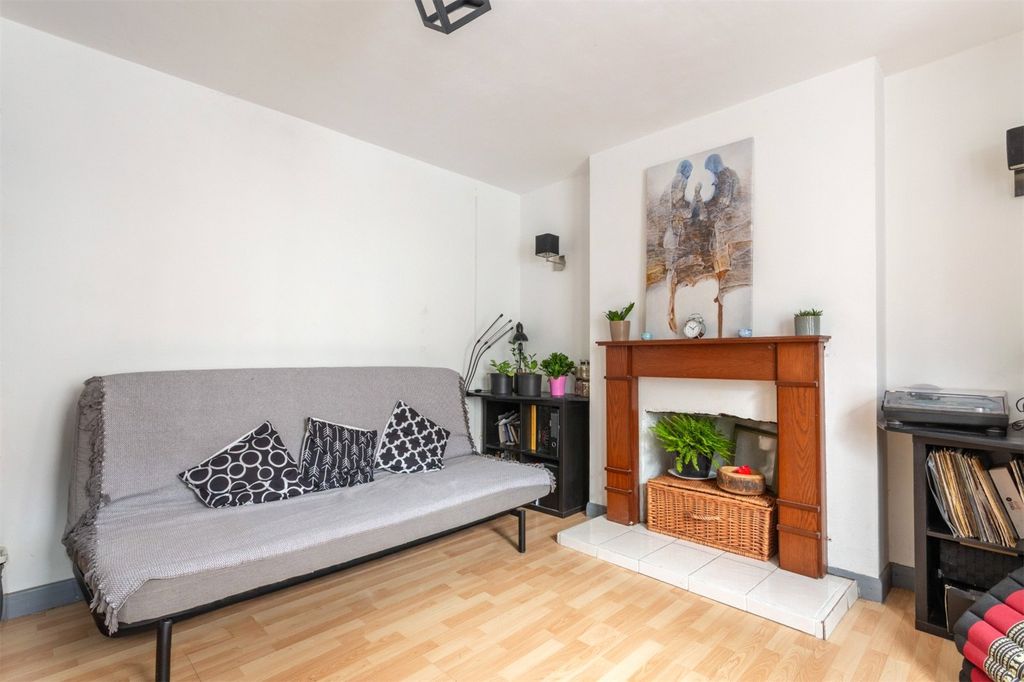 Property photo 3 of 16 Picture No. 07