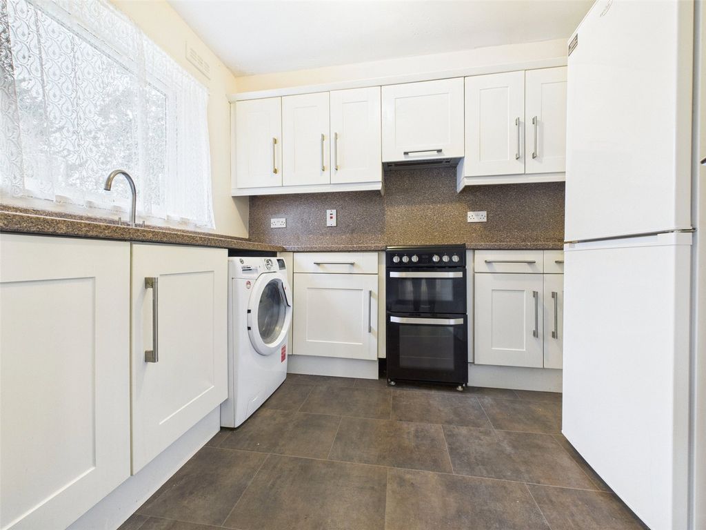 Property photo 2 of 7 Picture 2